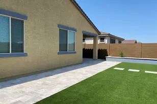 8826 W Medlock Dr, Glendale, AZ 85305 - Photo 26