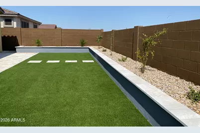 8826 W Medlock Drive, Glendale, AZ 85305 - Photo 28