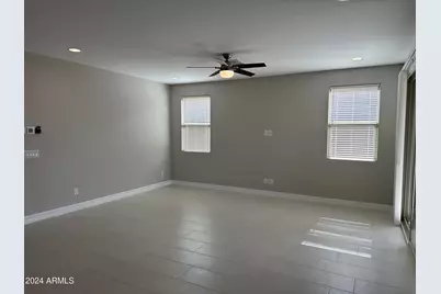 8826 W Medlock Drive, Glendale, AZ 85305 - Photo 4