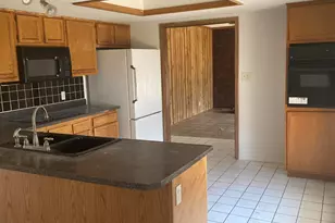 7720 W Earll Dr, Phoenix, AZ 85033 - Photo 10
