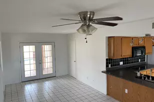 7720 W Earll Dr, Phoenix, AZ 85033 - Photo 8
