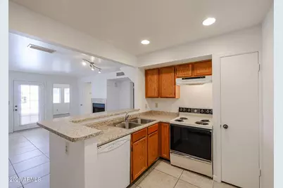 19820 N 13th Avenue #125, Phoenix, AZ 85027 - Photo 16