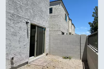 8335 N 22nd Drive, Phoenix, AZ 85021 - Photo 14