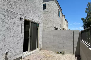 8335 N 22nd Dr, Phoenix, AZ 85021 - Photo 14