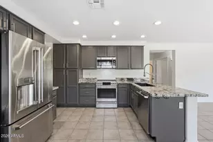 4626 E Summerhaven Dr, Phoenix, AZ 85044 - Photo 18