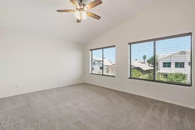 4626 E Summerhaven Drive, Phoenix, AZ 85044 - Photo 32