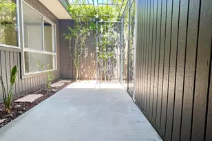 905 W Solcito Ln, Phoenix, AZ 85013 - Photo 6