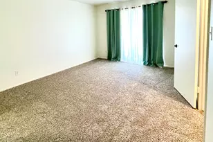 905 W Solcito Ln, Phoenix, AZ 85013 - Photo 8