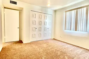 905 W Solcito Ln, Phoenix, AZ 85013 - Photo 12