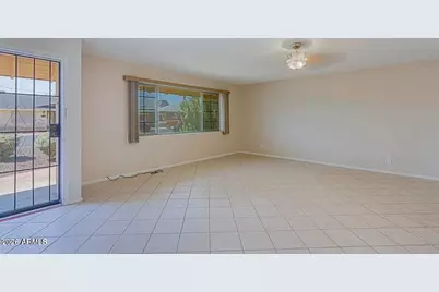 6203 N 12th Place # 2, Phoenix, AZ 85014 - Photo 10