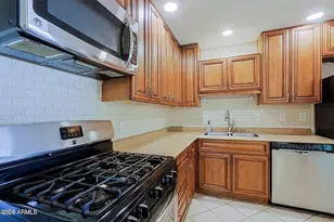 6203 N 12th Pl, Phoenix, AZ 85014 - Photo 6