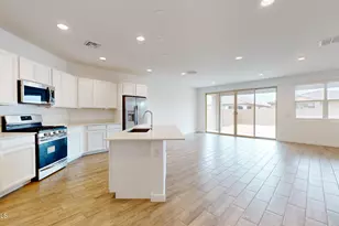 9332 W Encinas Ln, Tolleson, AZ 85353 - Photo 6