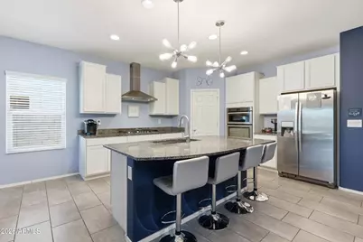17519 W Hedgehog Place, Surprise, AZ 85387 - Photo 4