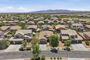 17519 W Hedgehog Pl, Surprise, AZ 85387 - Photo 36