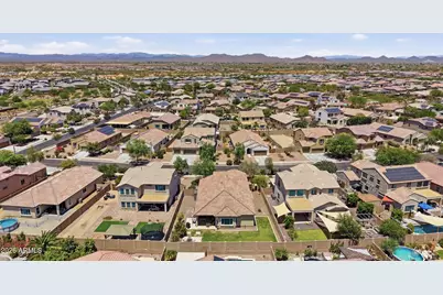 17519 W Hedgehog Place, Surprise, AZ 85387 - Photo 34