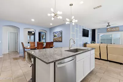 17519 W Hedgehog Place, Surprise, AZ 85387 - Photo 6