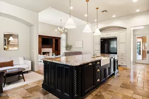 10725 E Greythorn Dr, Scottsdale, AZ 85262 - Photo 14