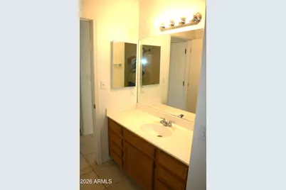 516 E Vogel Avenue, Phoenix, AZ 85020 - Photo 8