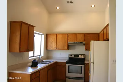 516 E Vogel Avenue, Phoenix, AZ 85020 - Photo 4