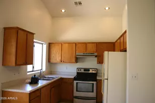 516 E Vogel Ave, Phoenix, AZ 85020 - Photo 4