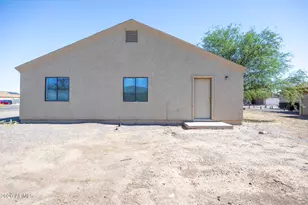 12503 W Madero Dr, Arizona City, AZ 85123 - Photo 32