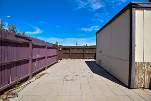 3120 N 67th Ln Ln, Phoenix, AZ 85033 - Photo 22