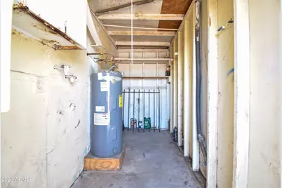 3120 N 67th Ln Lane #93, Phoenix, AZ 85033 - Photo 24