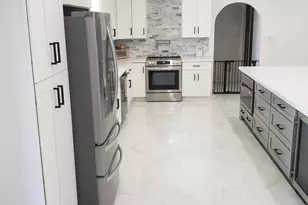 4741 W Park View Ln N, Glendale, AZ 85310 - Photo 6