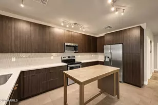 2825 N 42nd St, Phoenix, AZ 85008 - Photo 6