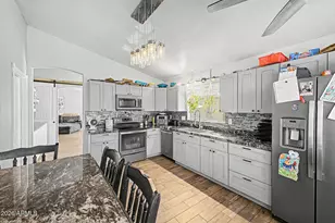 2653 W Knox Rd, Chandler, AZ 85224 - Photo 12