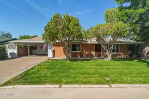 3526 N 83rd St, Scottsdale, AZ 85251 - Photo 12