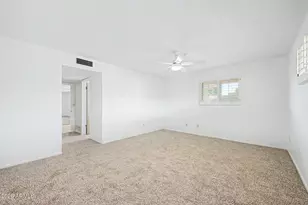 343 E Broadmor Dr, Tempe, AZ 85282 - Photo 16