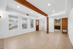 343 E Broadmor Dr, Tempe, AZ 85282 - Photo 16