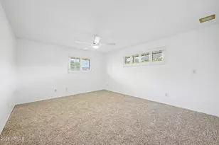 343 E Broadmor Dr, Tempe, AZ 85282 - Photo 18