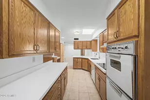 343 E Broadmor Dr, Tempe, AZ 85282 - Photo 12