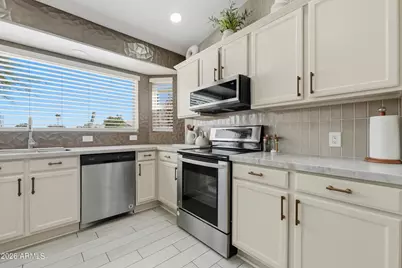 8562 N 108th Drive, Peoria, AZ 85345 - Photo 12