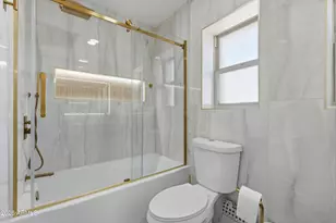 8562 N 108th Dr, Peoria, AZ 85345 - Photo 18