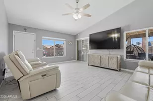 8562 N 108th Dr, Peoria, AZ 85345 - Photo 4
