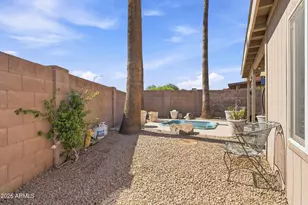 8562 N 108th Dr, Peoria, AZ 85345 - Photo 28