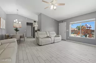 8562 N 108th Dr, Peoria, AZ 85345 - Photo 8