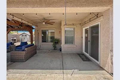 13787 W Maui Lane, Surprise, AZ 85379 - Photo 8