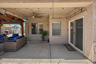 13787 W Maui Ln, Surprise, AZ 85379 - Photo 8