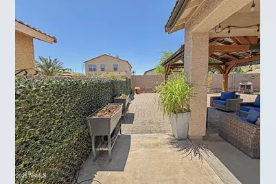 13787 W Maui Lane, Surprise, AZ 85379 - Photo 46