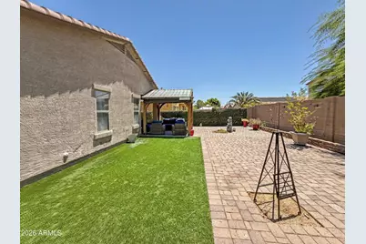 13787 W Maui Lane, Surprise, AZ 85379 - Photo 12