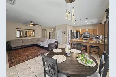 13787 W Maui Lane, Surprise, AZ 85379 - Photo 22