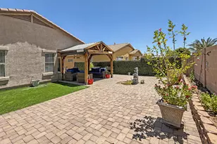 13787 W Maui Ln, Surprise, AZ 85379 - Photo 14
