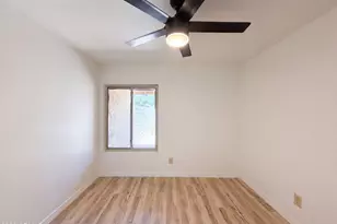 5208 E Tamblo Dr, Phoenix, AZ 85044 - Photo 10