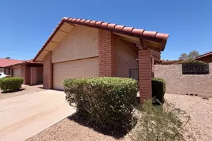 5208 E Tamblo Dr, Phoenix, AZ 85044 - Photo 16