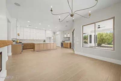 5629 W Hedgehog Place, Phoenix, AZ 85083 - Photo 6