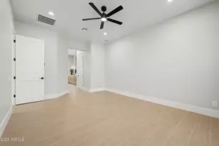 5629 W Hedgehog Pl, Phoenix, AZ 85083 - Photo 28